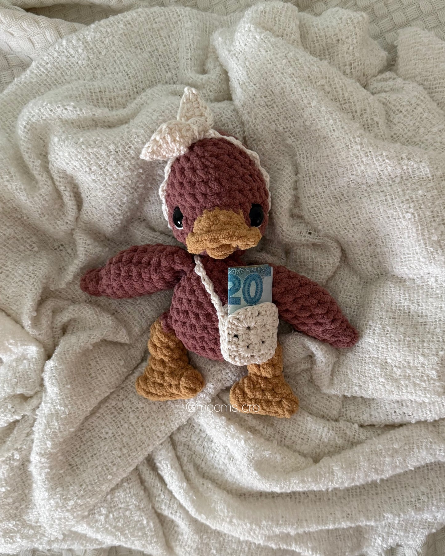 Koki (Brown)